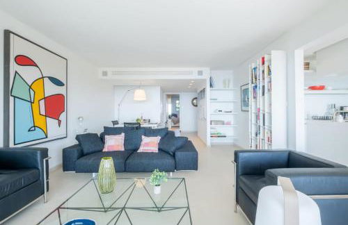 Elegant 3-Room Apartment with Terrace Pool & Island Views - Foto 15