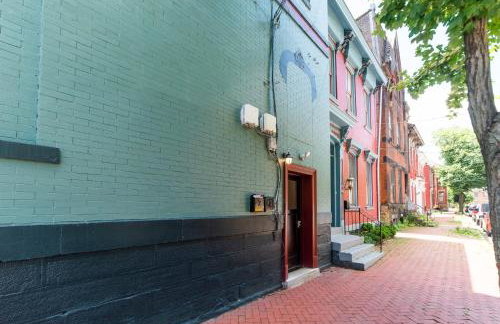 Walk to Acrisure - Parking - Location - GroupStay - Foto 21