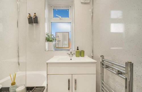 Contractor ready Homes Secure Parking - Foto 34