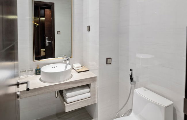 22Land Hotel Saigon - Photo 31