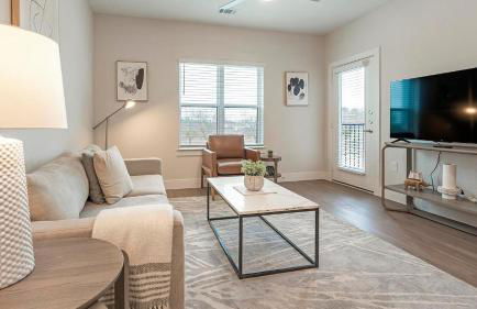 Landing Beautiful 2BD Gym Pool - Foto 3