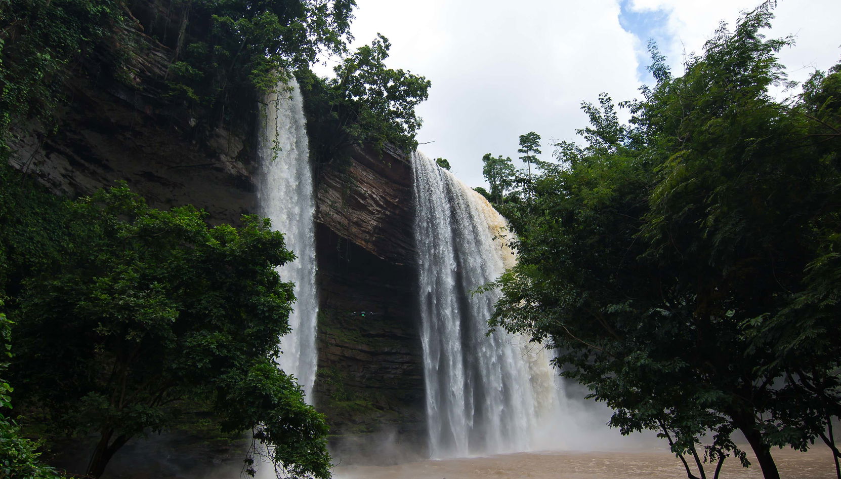 Excursión a las cataratas Boti y Jardín Botánico de Aburi - Foto 1, Excursión a las cataratas Boti y Jardín Botánico de Aburi