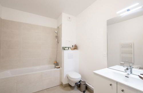 Spacious bright contemporary apartment - Foto 8