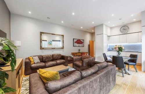 Large Modern One Bedroom Apartment (nearly 800 ft) - Foto 2