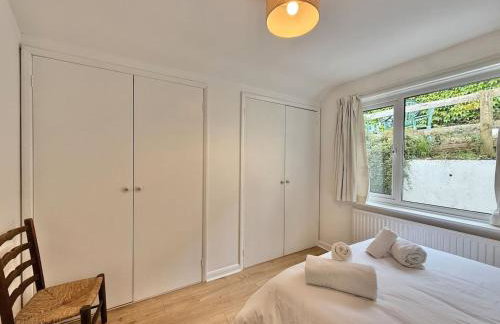 3 Bed Cottage in Central Topsham overlooking the River Exe with Parking - Foto 19