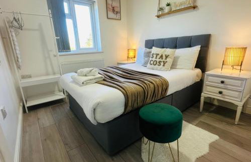 Modern & Cosy 2-Bed Apartment Near NEC, Airport & JLR! - Foto 1