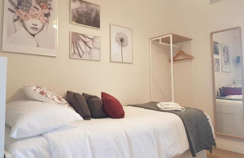 La Parada de la Estacion con parking - Foto 27