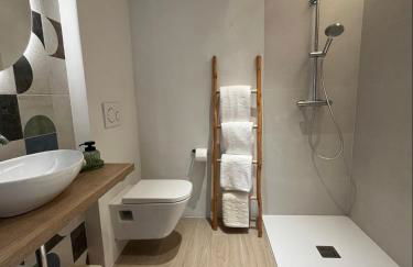 Charm and Modernity in Alicante - Photo 8