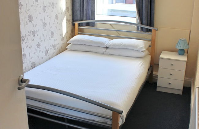 Sandpiper Holiday Apartments - Photo 28