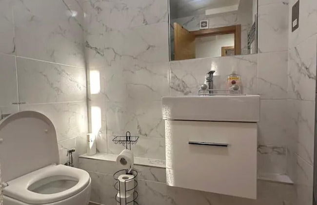 Highfield Avenue Cozy Apartment in London - Foto 16