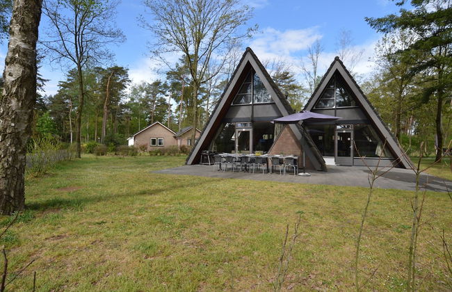 Unique Holiday Home in Stramproy near Forest - Photo 21