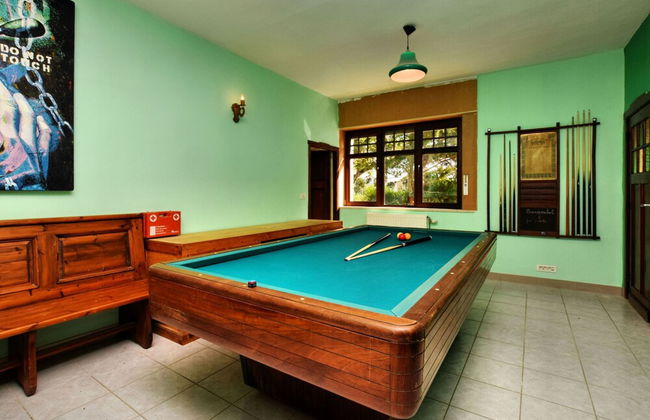 Pleasant Holiday Home in Erezée Ardennes with Hot Tub, Sauna - Photo 31