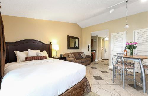 Lake Views at The Shores Great Location - Foto 8