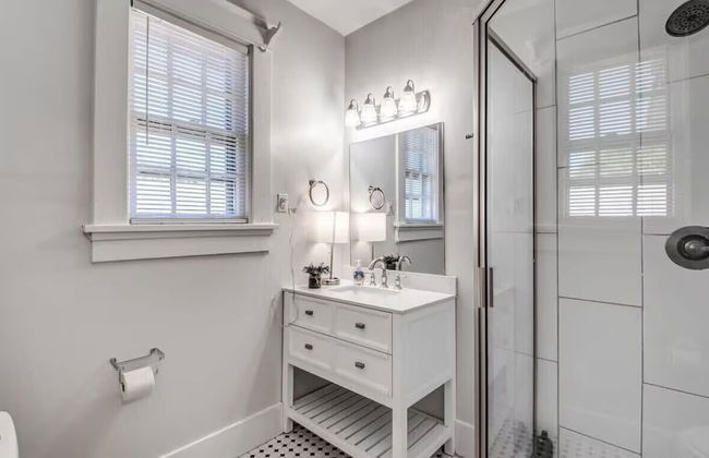 Cordova Colonial - Photo 4