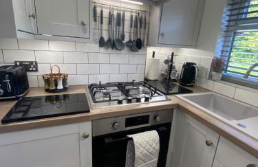 Cosy Cottage in Grindleford, Garden, Views & Walks on the Doorstep, 4 Guests - Photo 15