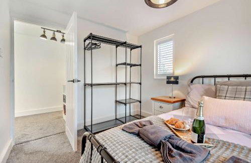 Rockford Cottage 3 Bed Modern New Forest House with Garden - Foto 25