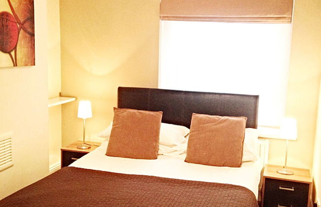 SHQ Apartments - Photo 13