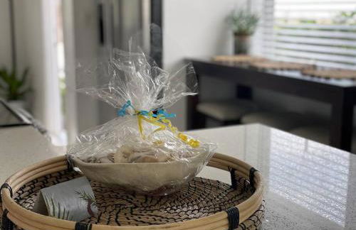 Jungle Cottage with luxury pool, hot tub and more! - Photo 6