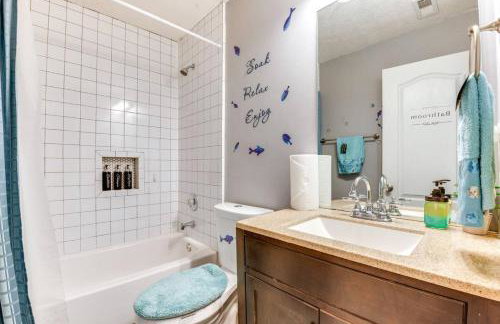 Luxury Hamptons 5BR Oasis with Pool Retreat - Foto 29