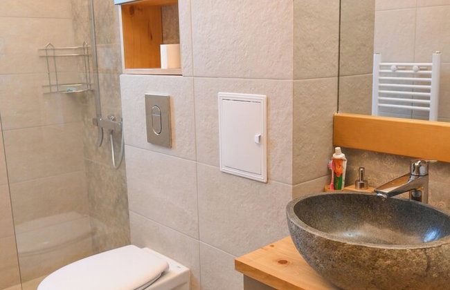 Villa Letizia near Pirin Golf Resort - Photo 26