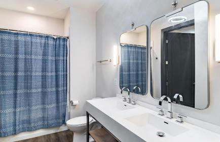 Downtown Nashville 2BR Condo Balcony & Parking Near Broadway - Foto 46