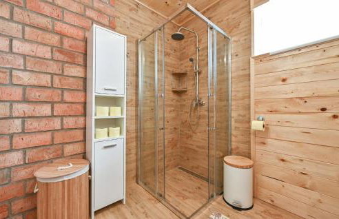 3 Bedroom Lovely Home In Jelenscak - Foto 32