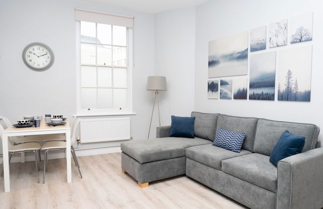 Spa Court - Photo 39