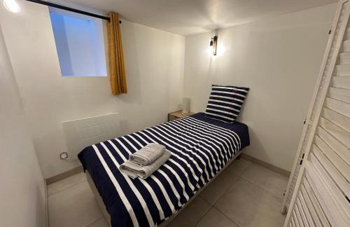 Chez Camille & Emma - Loft Climatisé - Foto 11