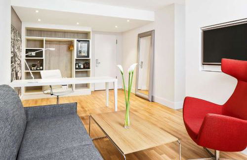 NH Collection Hamburg City - Foto 2