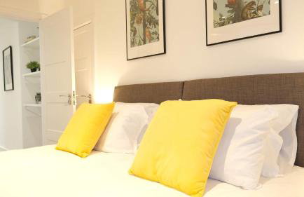 Lovely 2 Bed Apartment w Garden near Northampton - Photo 28