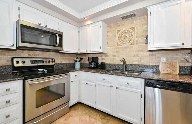 Coastal Nest @ Enclave 602a - Foto 7