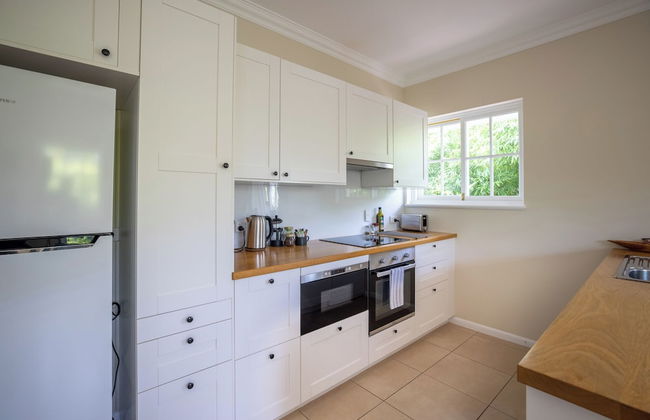 Kernow Charters Towers - Photo 13