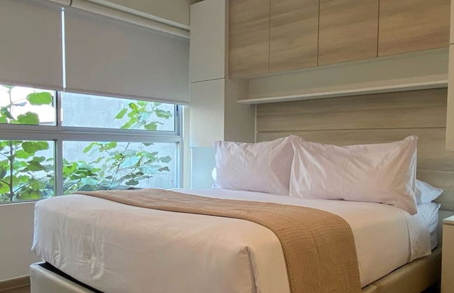 Perfect 1BR With Balcony in Luxurious Building - Foto 1