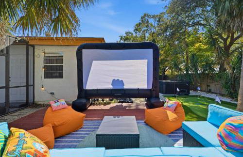 Outdoor Theatre Pool Putt Putt Hot Tub - Foto 45