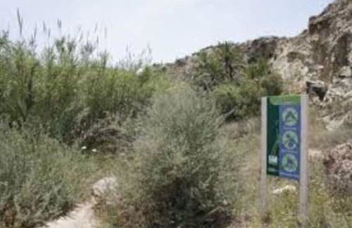 Casa de campo muy grande, con piscina y pistas - Foto 15