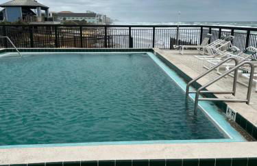 Coastal Condo on the beach at Ocean Trillium #501 - Foto 28