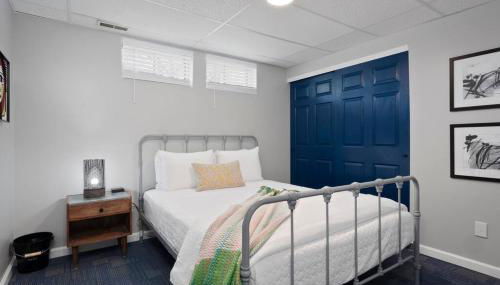 Modern Escape: 5BR/2.5BA Near St. Louis Must-Sees - Foto 5