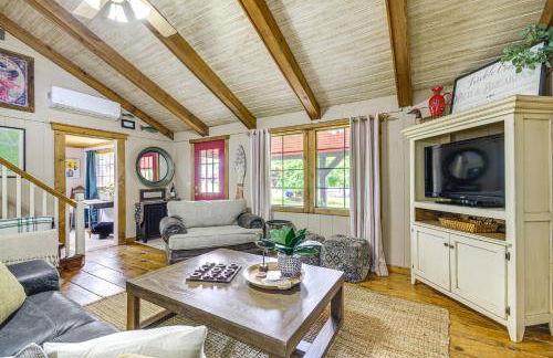 Hike, Swim and Fish Lakefront Cabin in Roach! - Foto 5