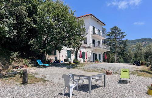 Villa tranquilla immersa nel verde a 2 Km dal mare - Foto 52