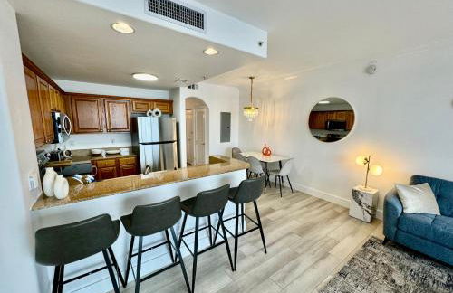 Balcony King Suite - Lake & Pool view - Foto 42