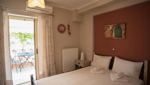 Maria's Rose Garden - Photo 5