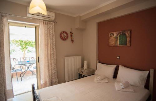 Maria's Rose Garden - Photo 5