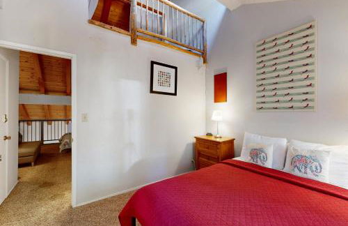 2 Bed 2 Bath Apartment in Carnelian Bay - Foto 19