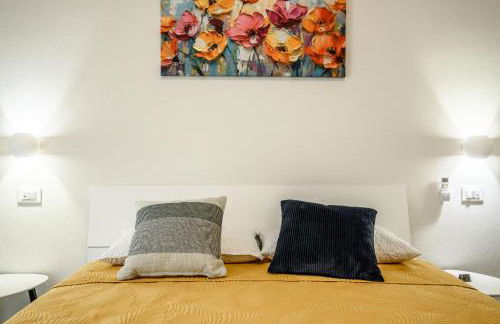 College Suites - Photo 15