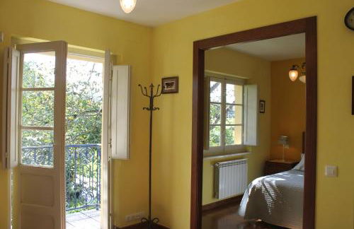 Casa de Aldea en el concejo de Nava, en el centro de Asturias - Foto 13