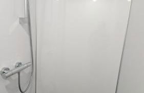 One bedroom self-contained accommodation - Foto 26