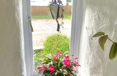 Idyllic Cornish Cottage, Superking bed, private garden dogs welcome - Photo 34