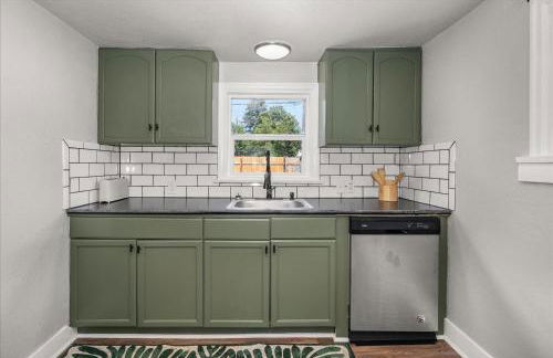 Charming 2 Bedroom home in beautiful Spokane! - Foto 7