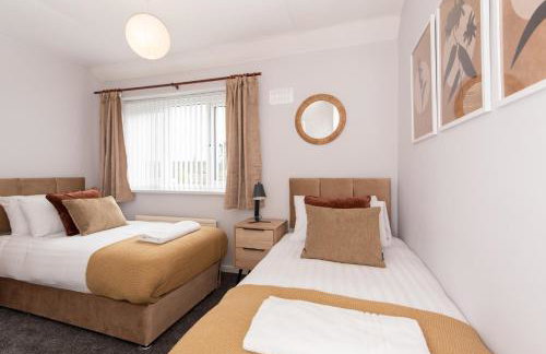 Stunning two bedroom house close to Durham and A1 - Photo 23