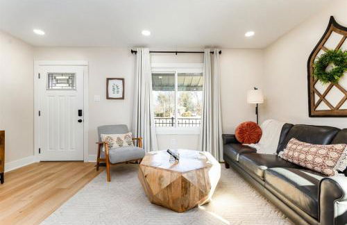 End Zone Escape - 2BR house 1 mile to ND Stadium! - Foto 21